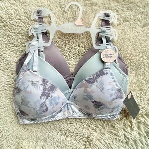 Danskin Girls 3 bras 34A Wire-Free Light Padding NWT